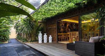 Lasanti Villas Seminyak Bali