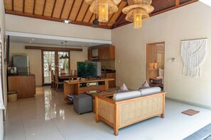 Living area - Lasanti Villas Seminyak Bali (Seminyak)