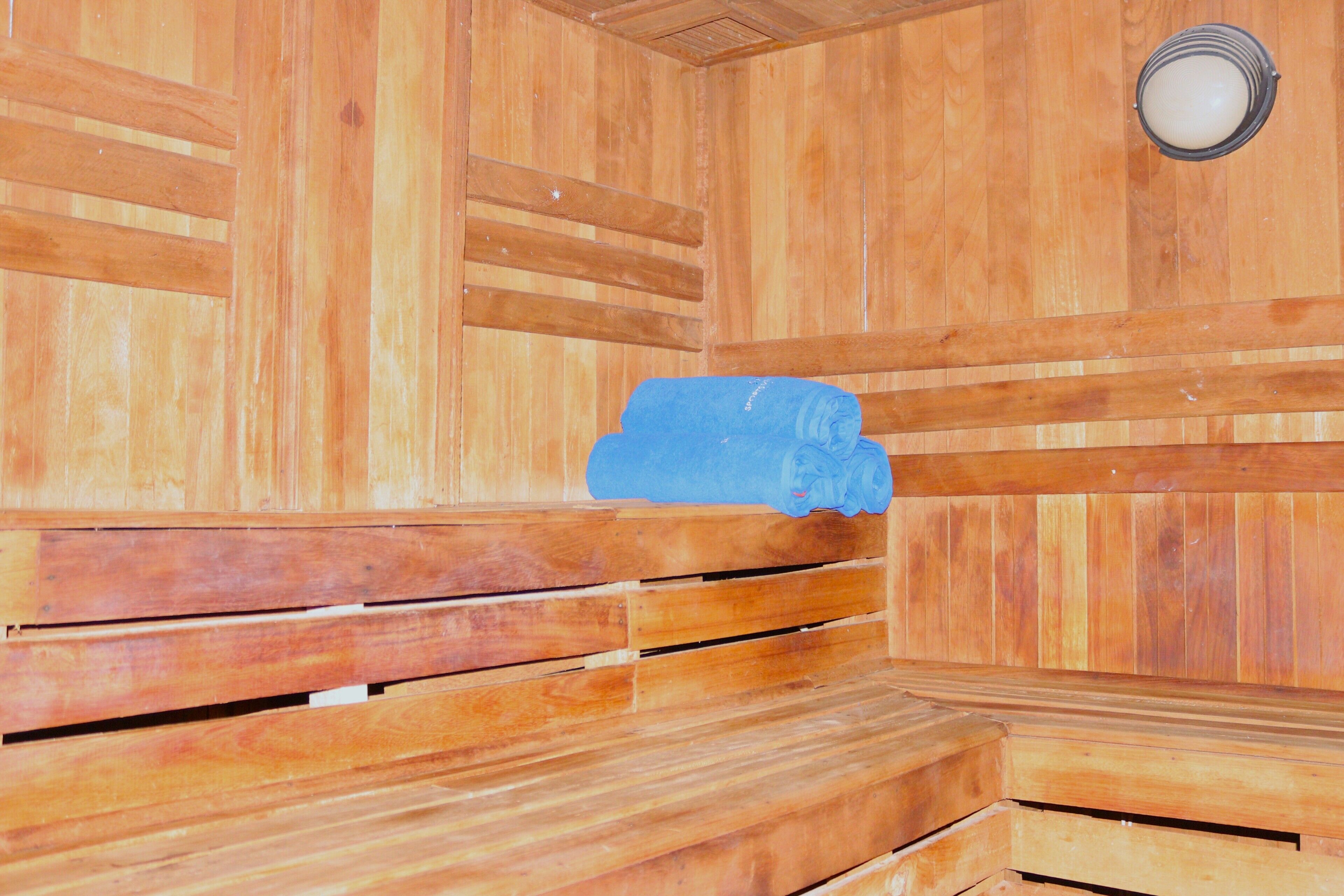 Behandlungsräume für Paare, Sauna, Körperbehandlungen