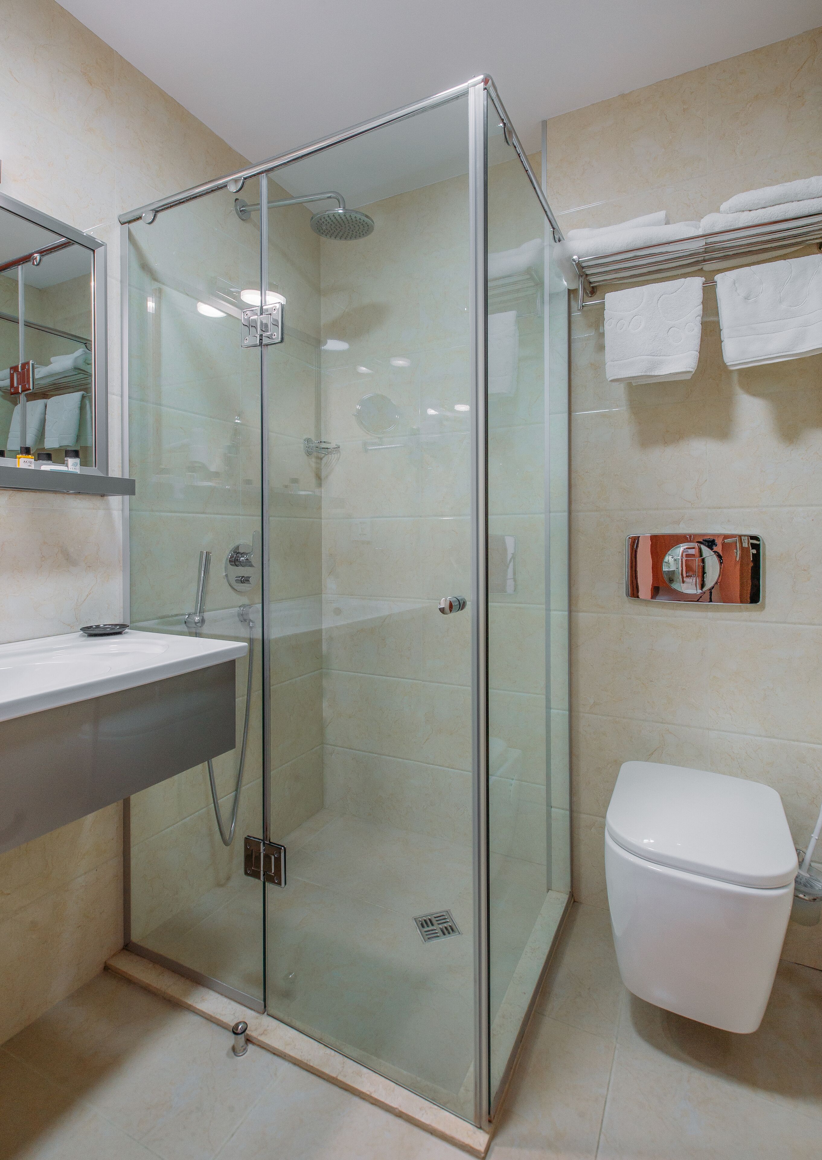 shower, free toiletries, hair dryer, slippers