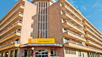 EntrĂ©e de lâhĂ©bergement