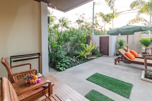 Suite, 1 Bedroom, Pool View, Poolside | Balcony