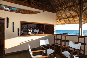 Bar (en la propiedad)