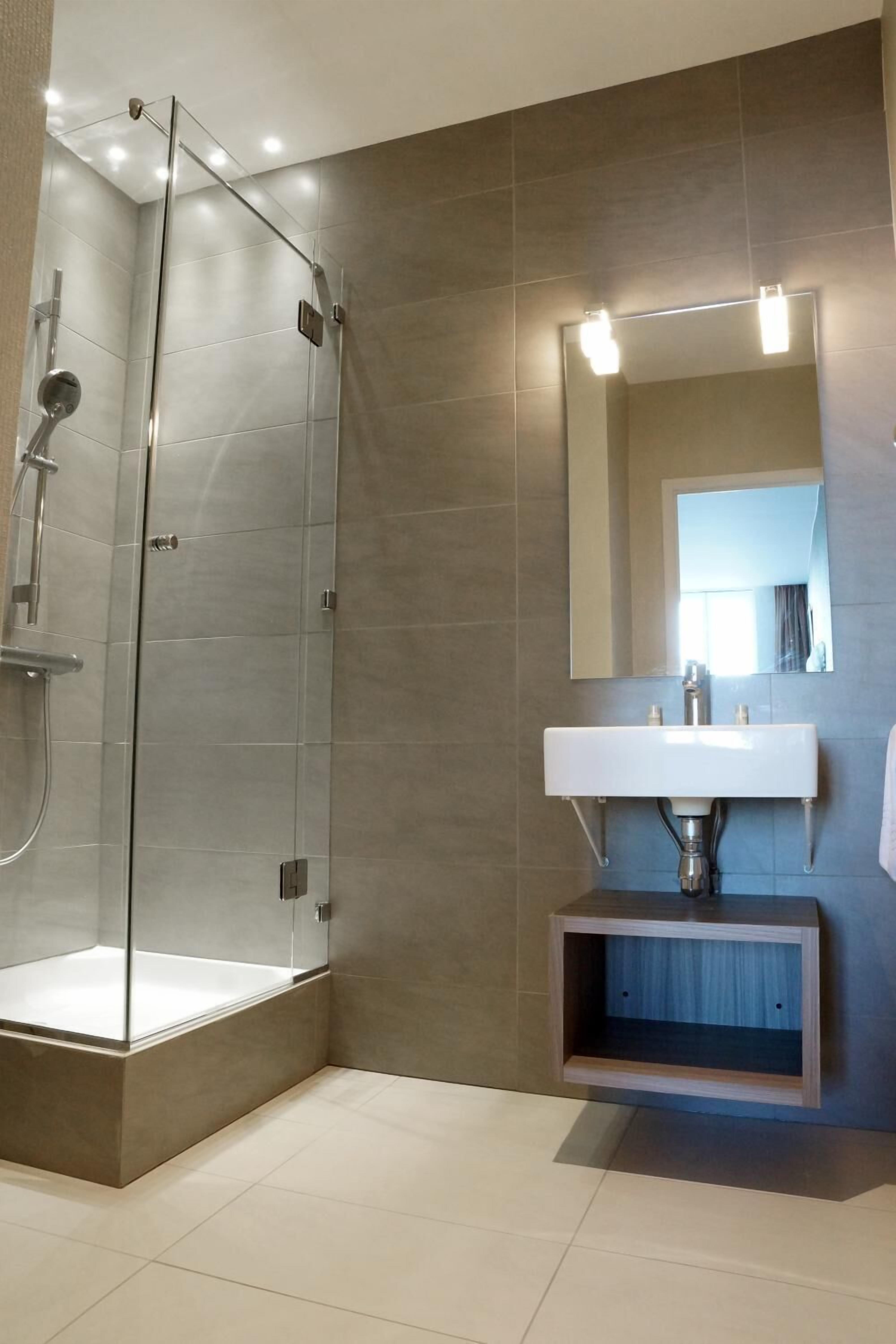 free toiletries, hair dryer, towels