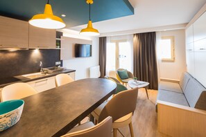 Studio, Kitchenette | Private kitchen