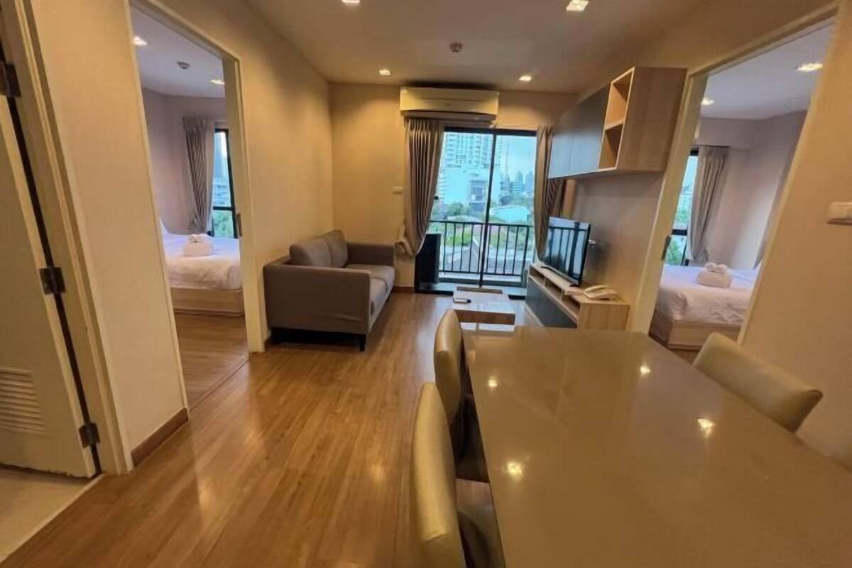 1 habitación y caja de seguridad en la habitación