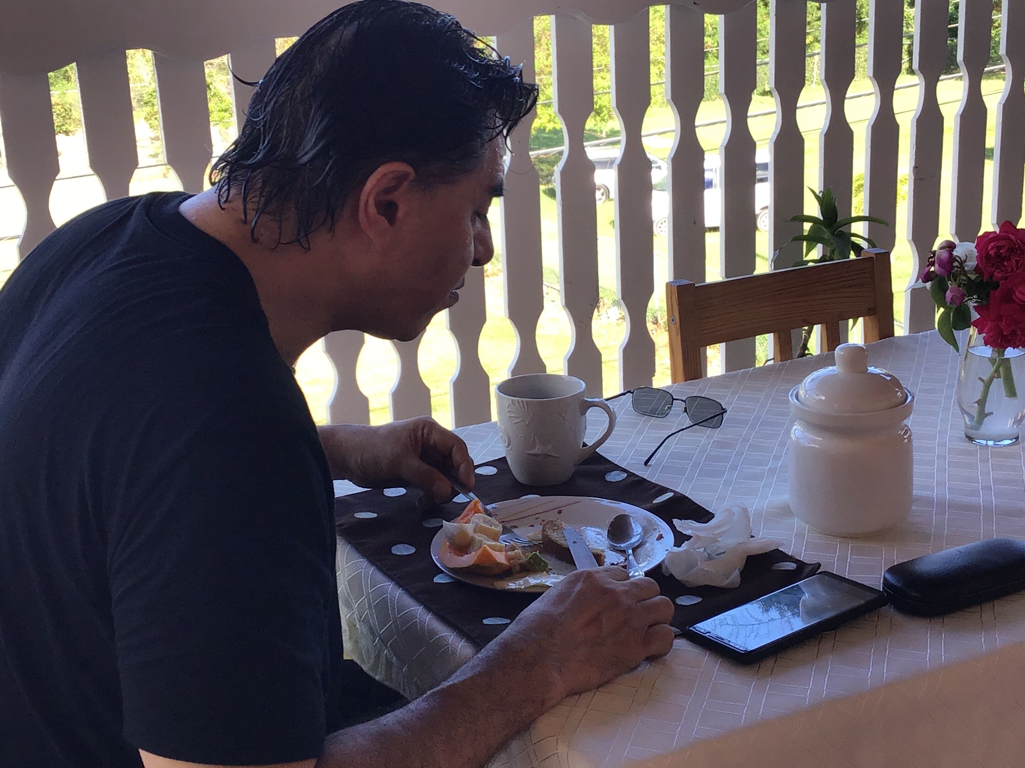 朝食 (郷土料理)、毎日提供 (1 名様 13.00 USD)