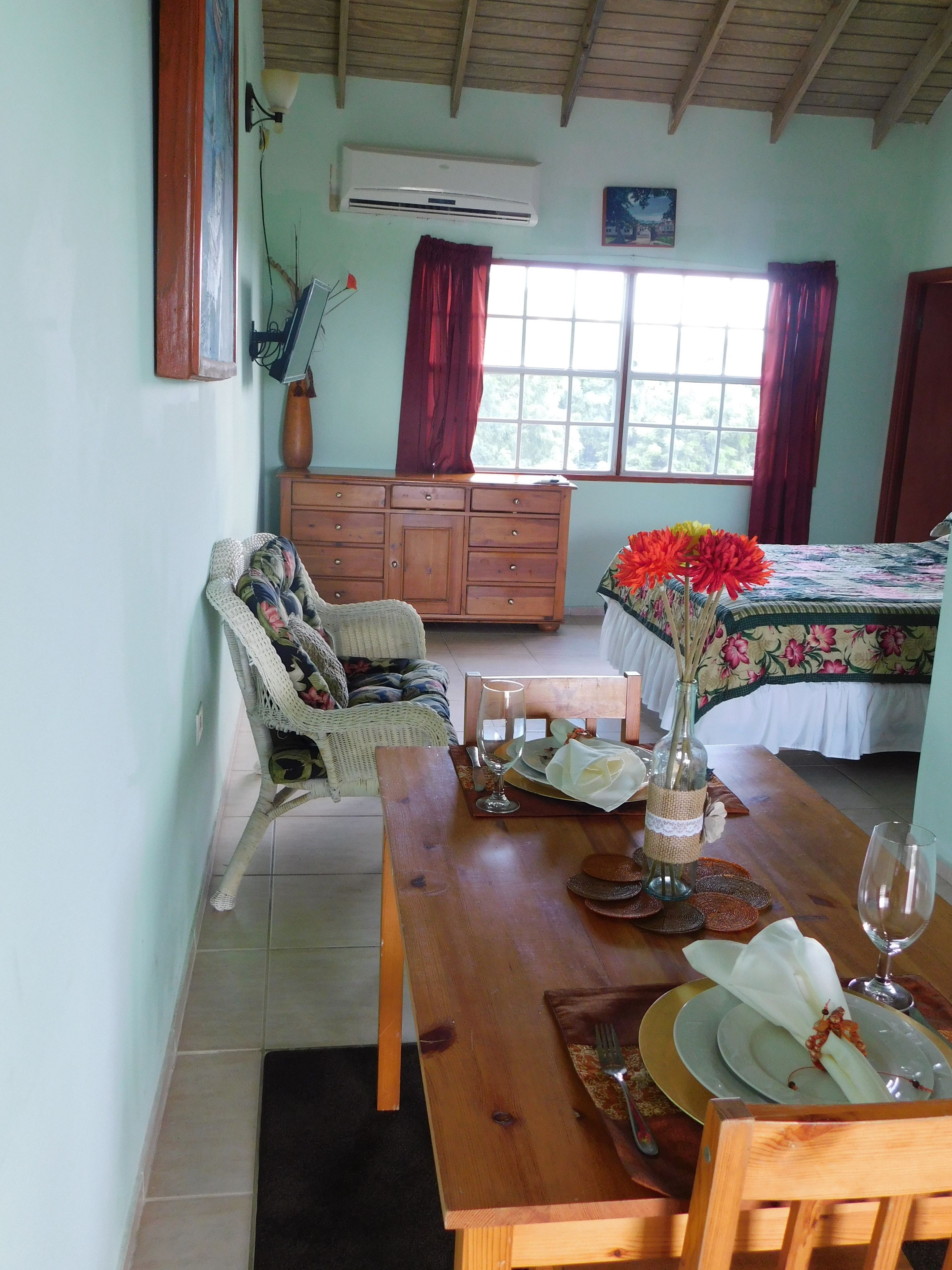 7-suite, ocean view  | 1 bedroom, individually decorated, individually furnished