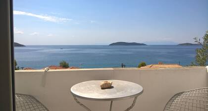 AMARANTHOS SKIATHOS VIEW