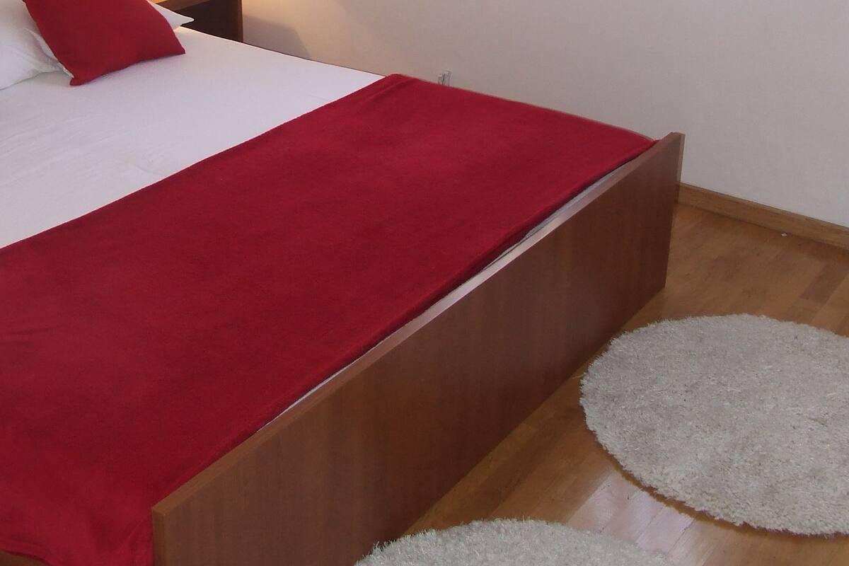 1 bedroom, cots/infant beds, free WiFi