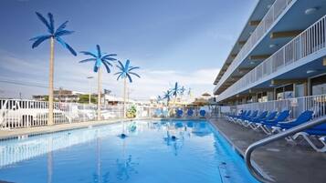 2 outdoor pools, open 10:00 AM to 9:00 PM, pool loungers