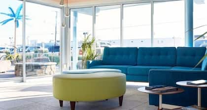 Blue Palms Resort