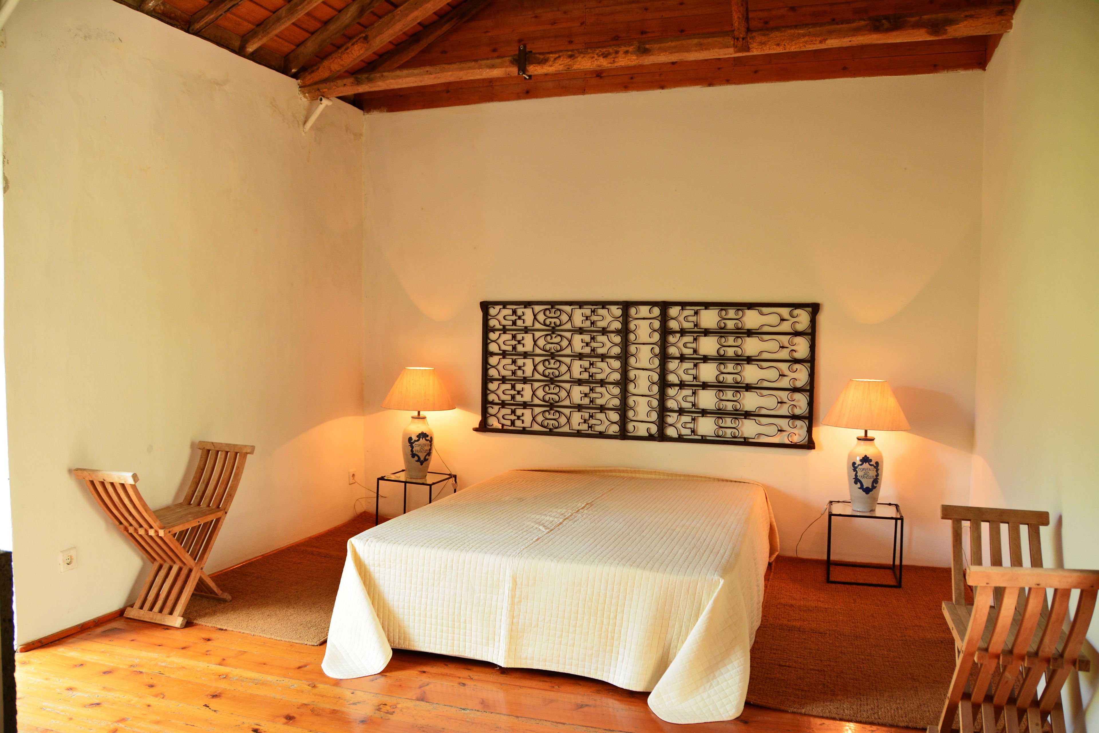 Premium bedding, bed sheets