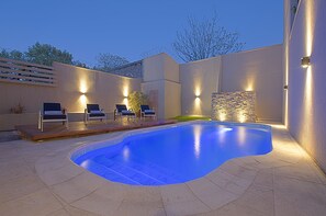 Piscine extérieure (ouverte en saison)