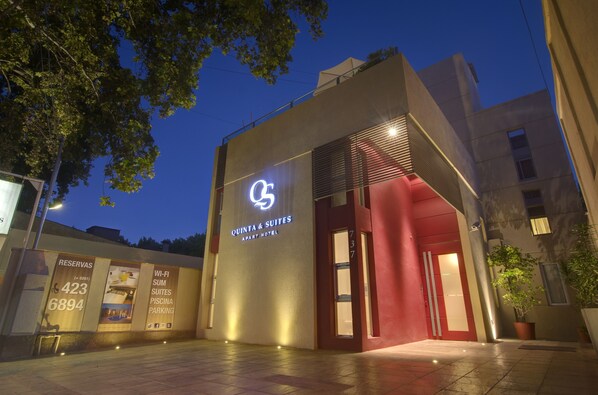 Façade de l’hébergement