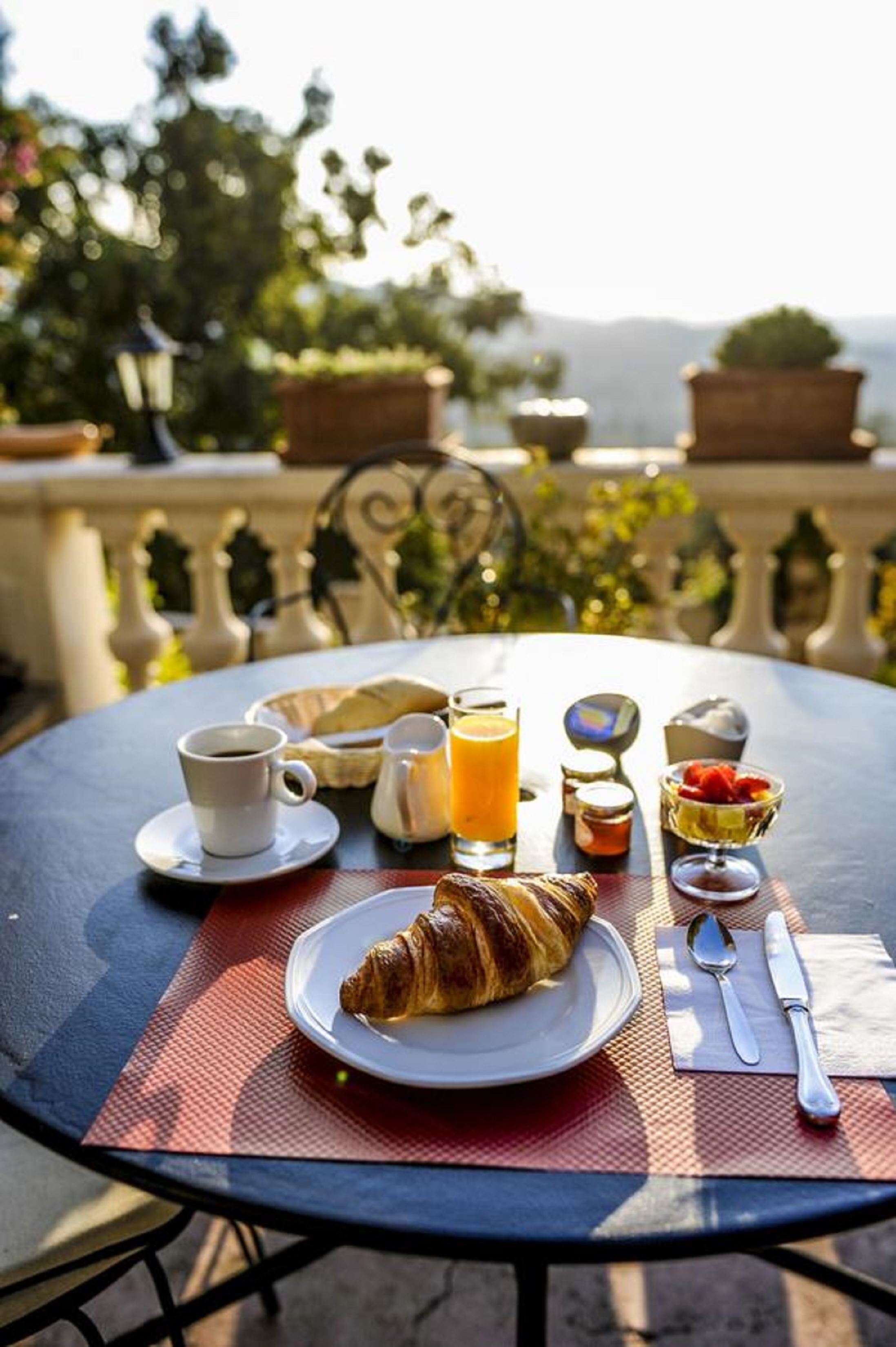 Foto - Logis Hôtel La Bellaudière