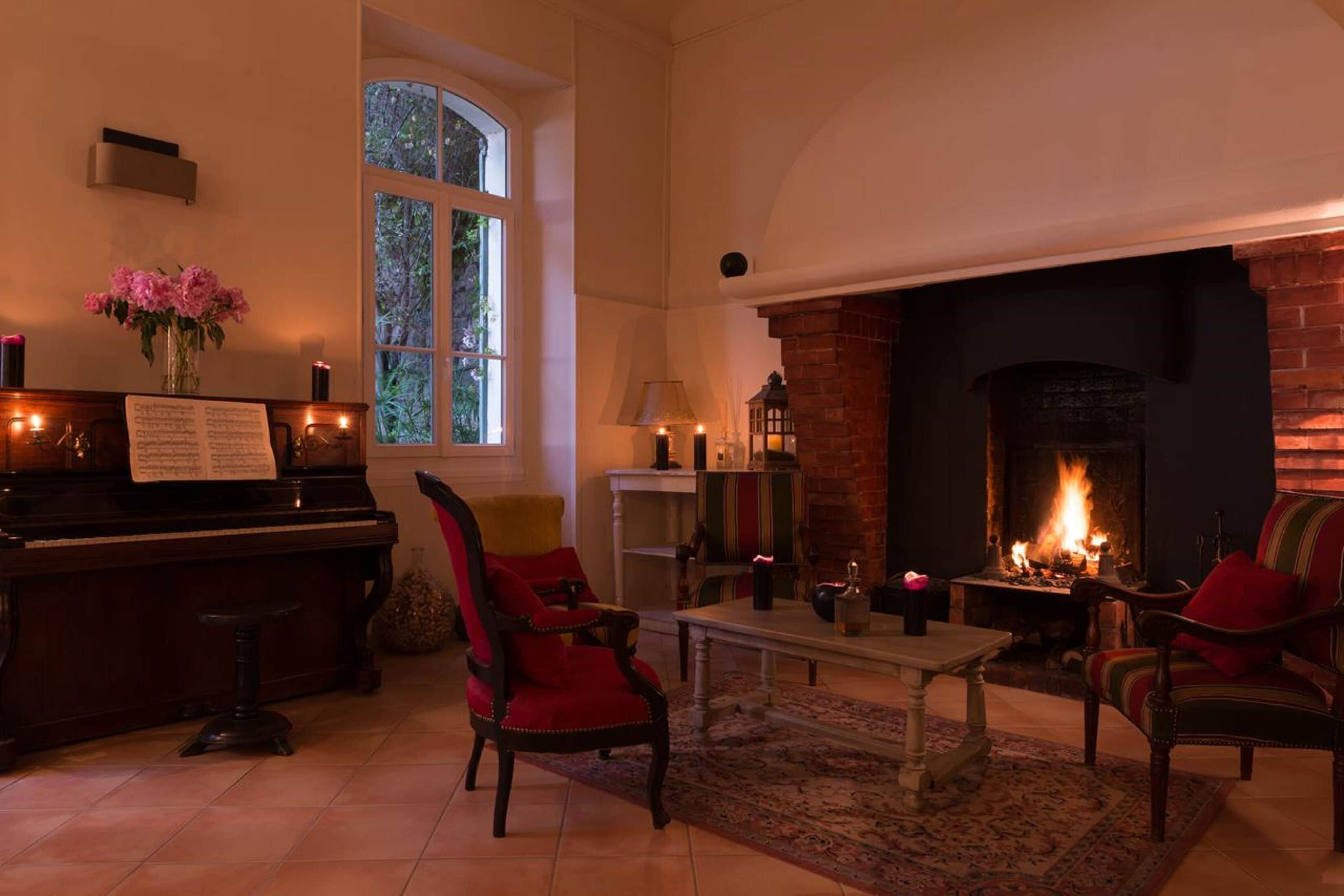 Foto - Logis Hôtel La Bellaudière