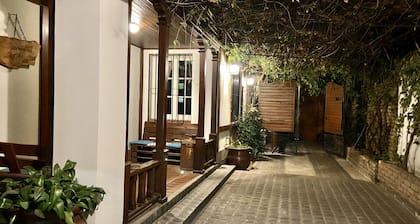 Gorilla - Hostel