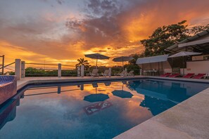 Outdoor pool - Villas de la Selva (Quepos)
