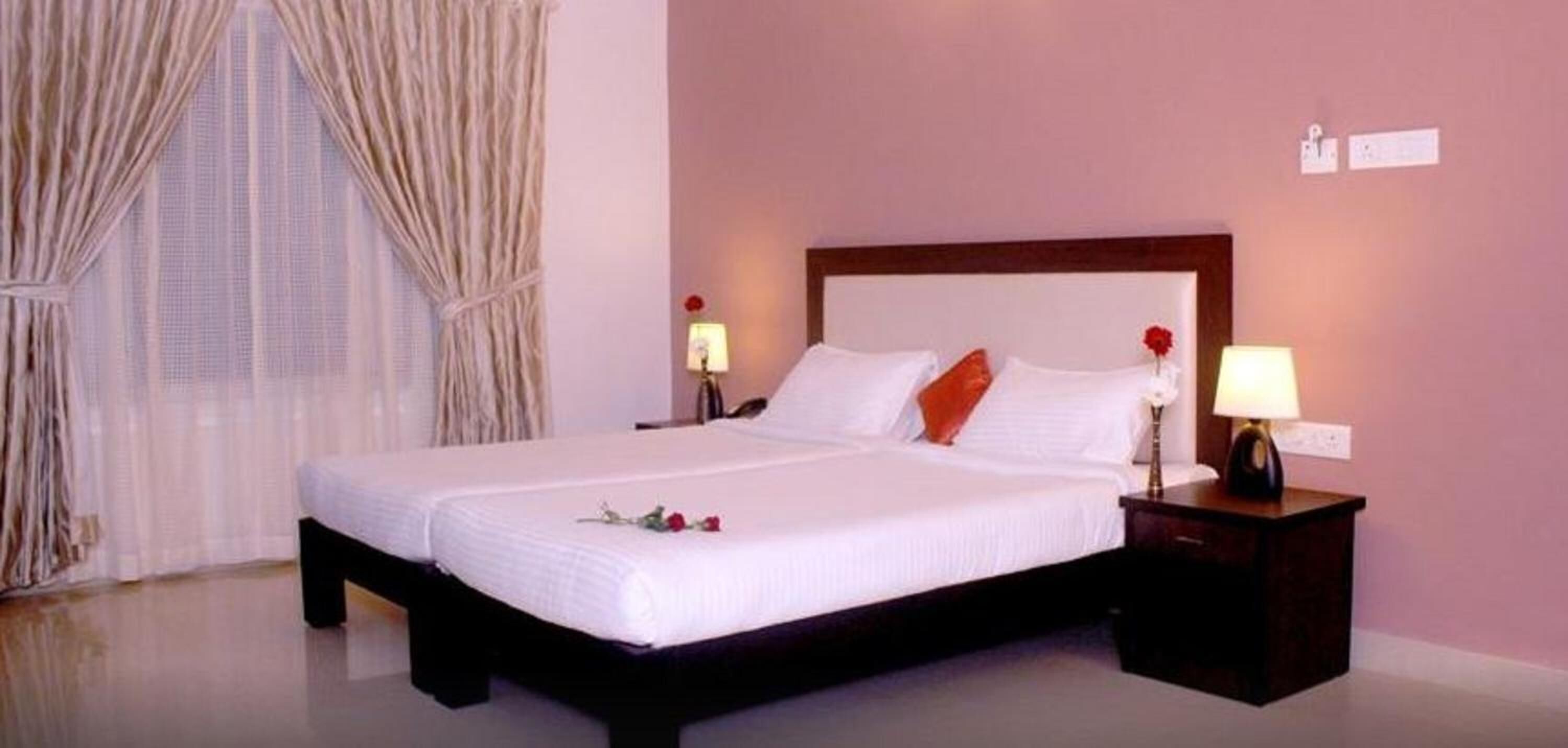 1 bedroom, premium bedding, in-room safe, iron/ironing board