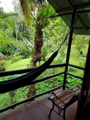 Triple Room | In-room safe, bed sheets - Sukia Hostel (Drake Bay)