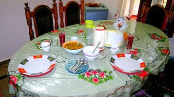 Daily local cuisine breakfast (INR 150 per person)