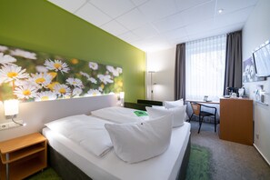 Classic-Doppelzimmer | Hochwertige Bettwaren, Zimmersafe, Schreibtisch