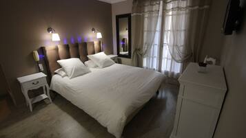 Deluxe Double or Twin Room, Ensuite, Pool View | In-room safe, individually decorated, desk, free WiFi