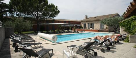 Seasonal outdoor pool, sun loungers
