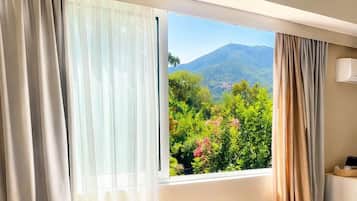 Studio, Garden View