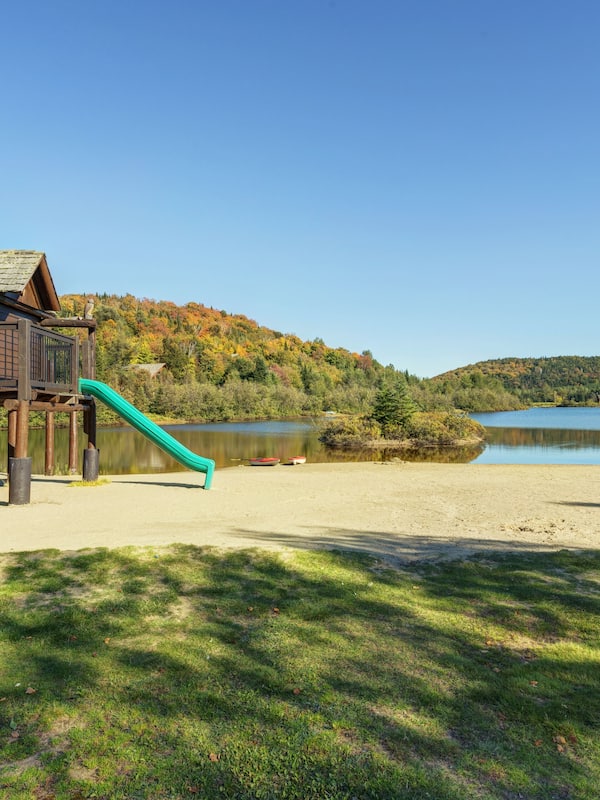 Private beach, beach volleyball, kayaking