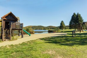 Utendørs lekeområde for barn