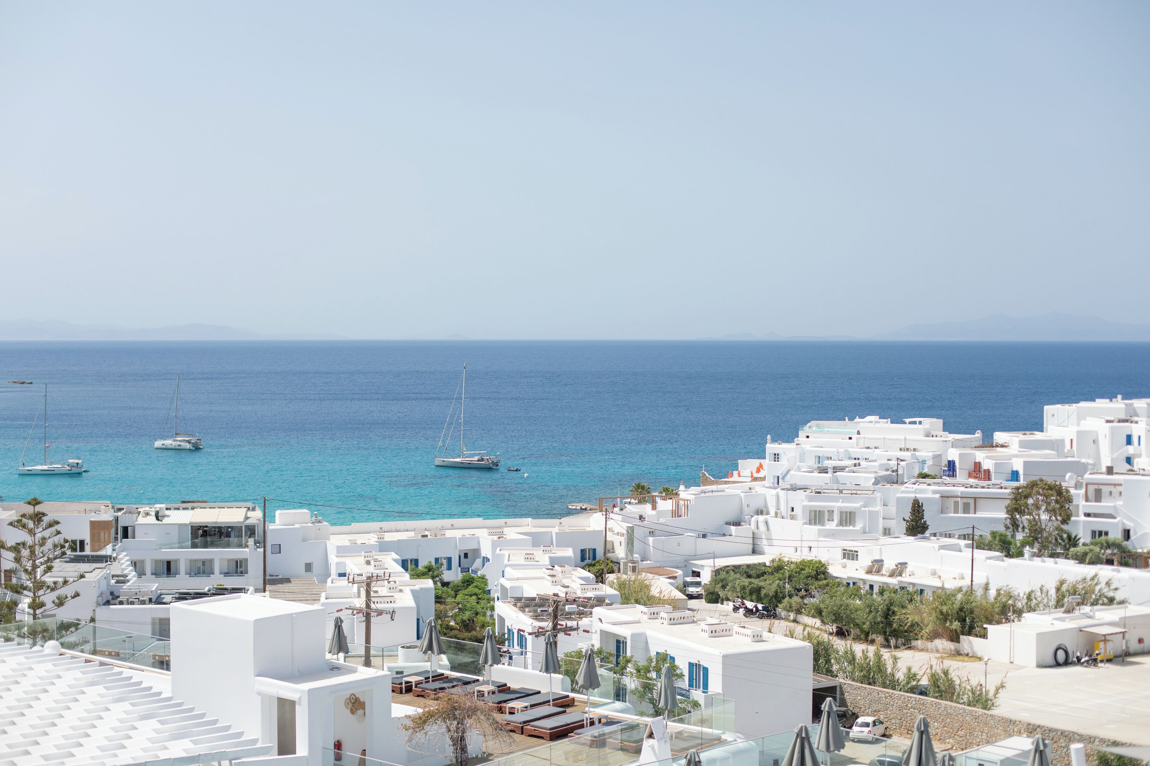 deluxe double or twin room, sea view | beach/ocean view