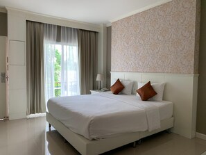 Blackout curtains, free WiFi, bed sheets - Homey Dormy Chiangrai (Chiang Rai)