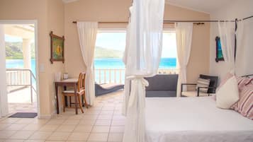 1 bedroom, minibar, individually decorated, individually furnished