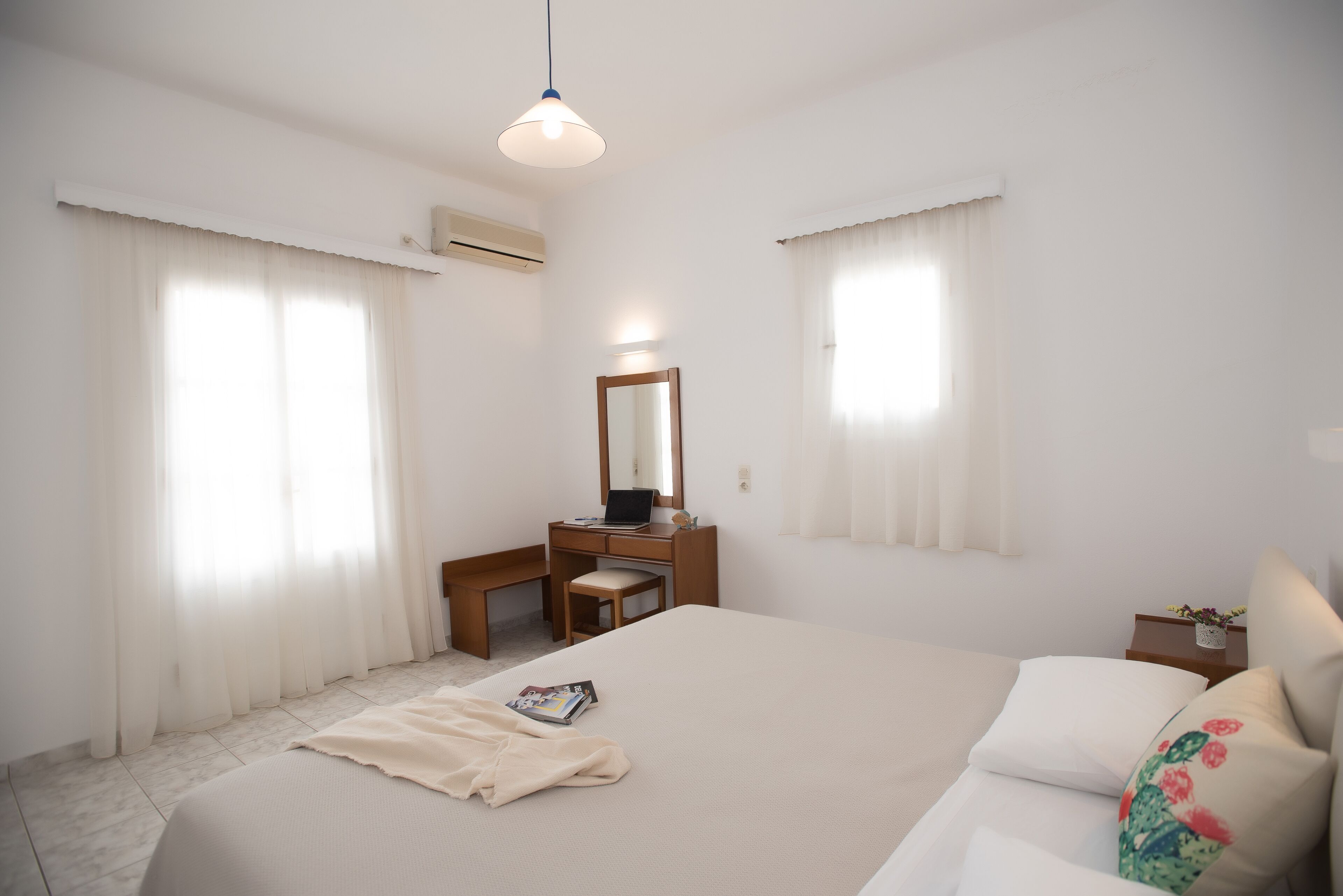 standard room | in-room safe, soundproofing, iron/ironing board, free wifi