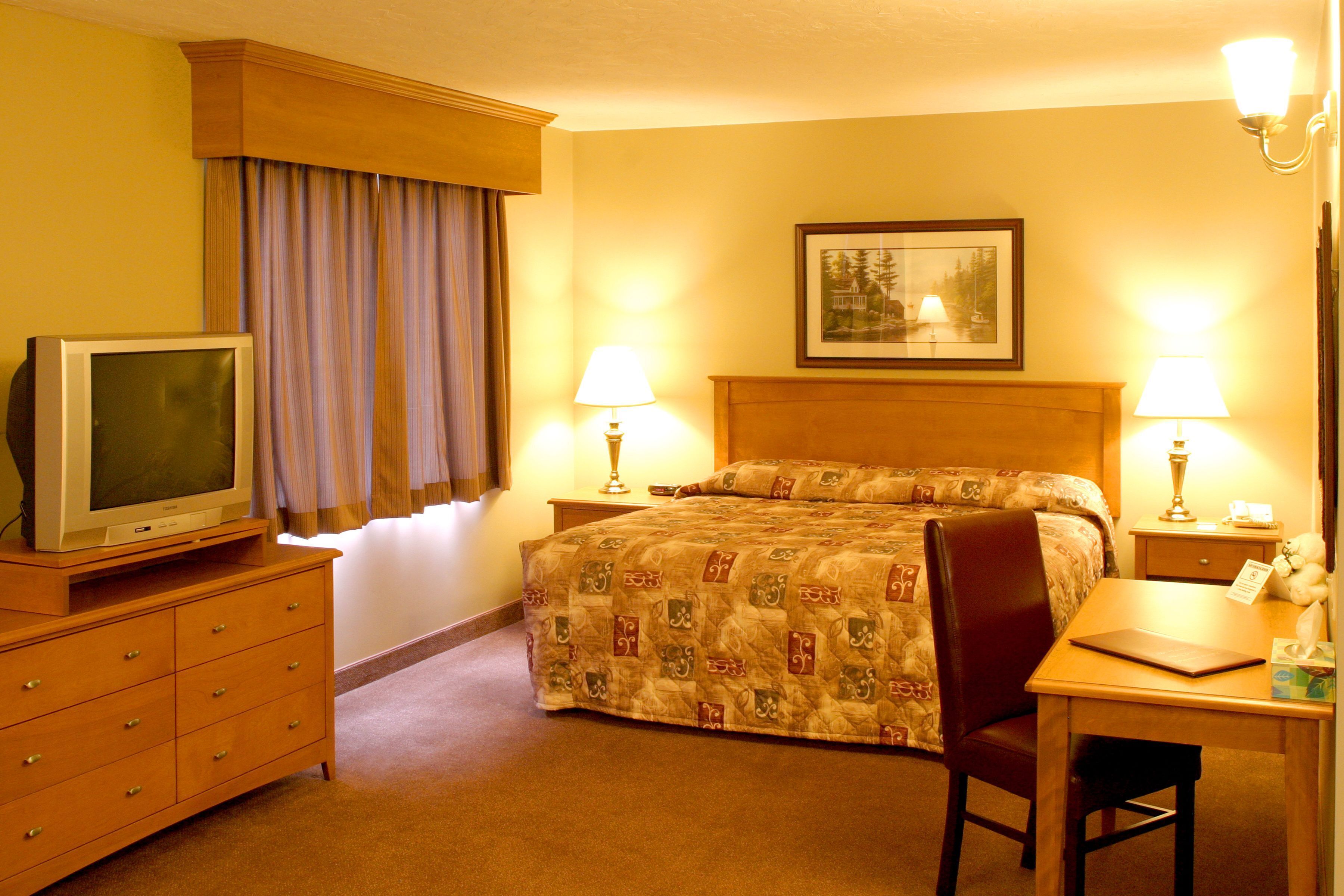 Premium bedding, desk, free WiFi, bed sheets