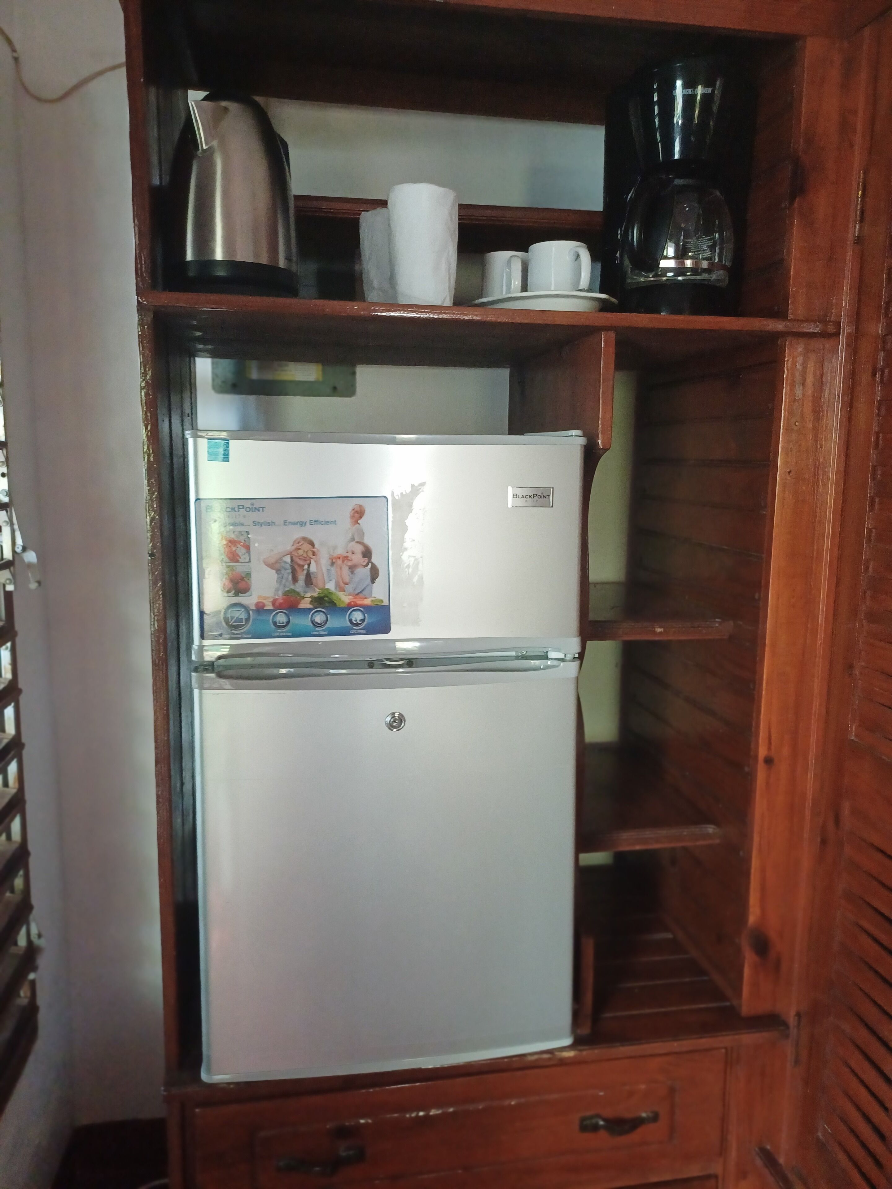 room (with fan only) | coffee and/or coffee maker