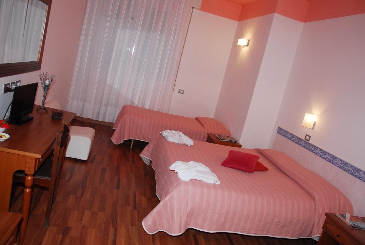 Photo - Hotel Golden