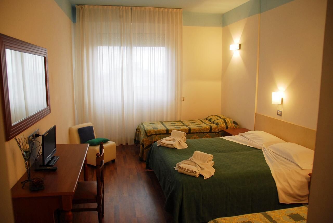 Photo - Hotel Golden