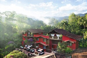 Front of property - Smart Hotel Pousada Reserva Camburi (São Sebastião)