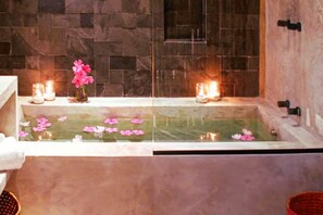 Hytte – premium | Dypt badekar