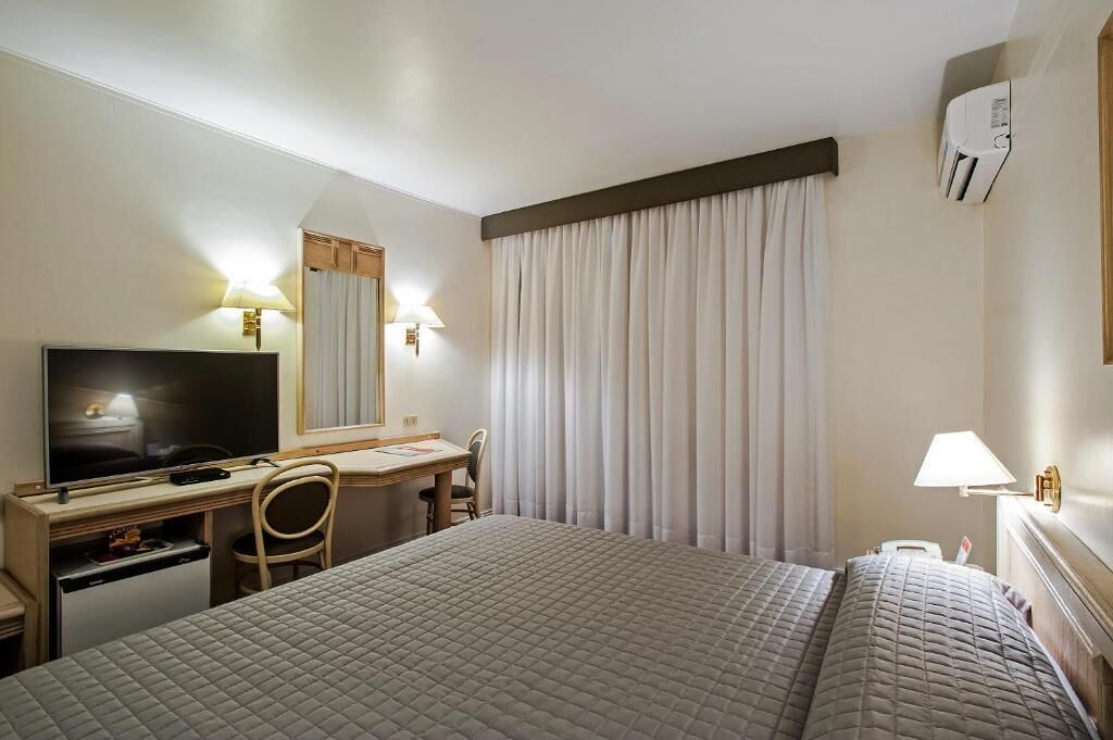 1 bedroom, minibar, desk, blackout curtains