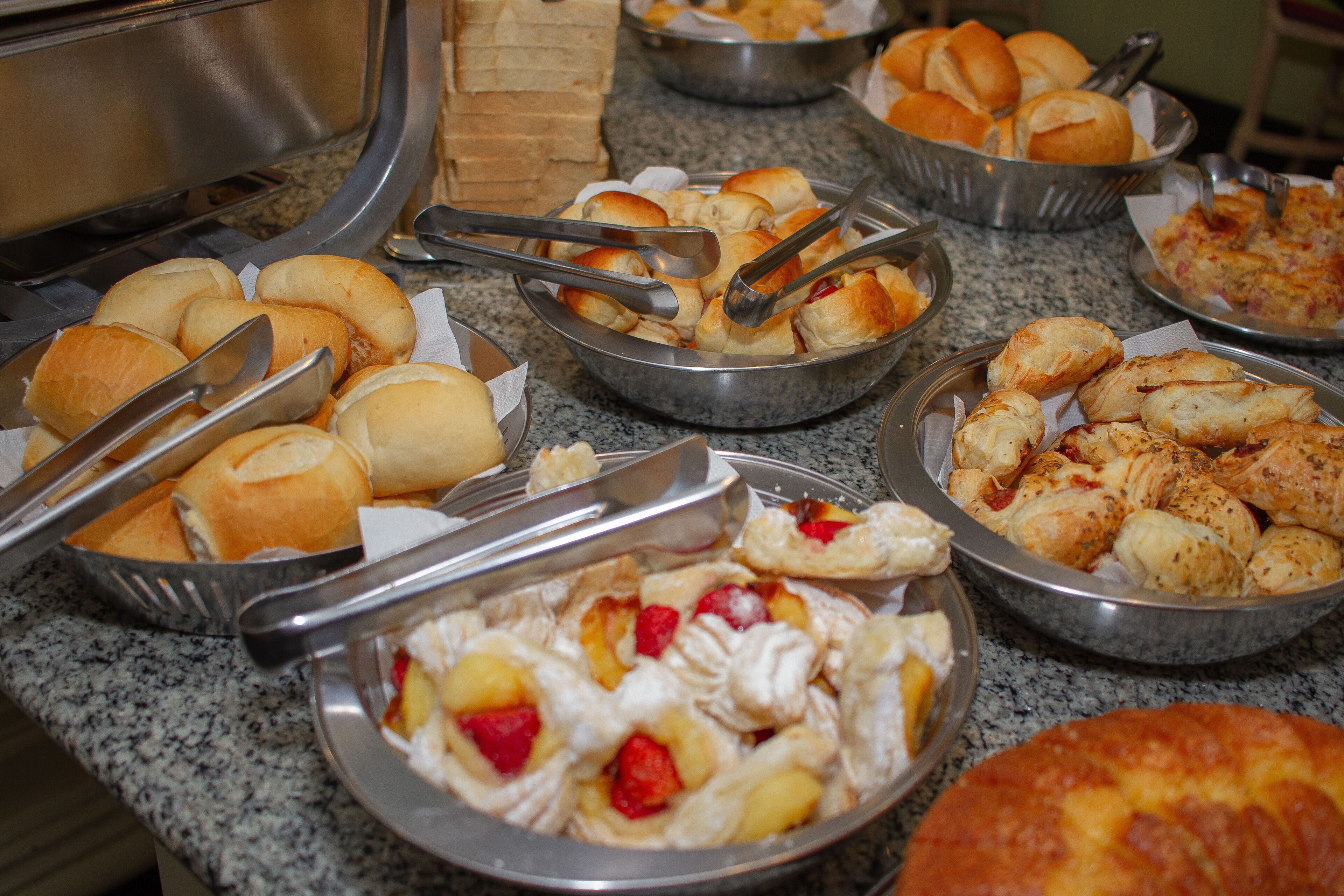 매일 뷔페 무료 아침 식사 포함