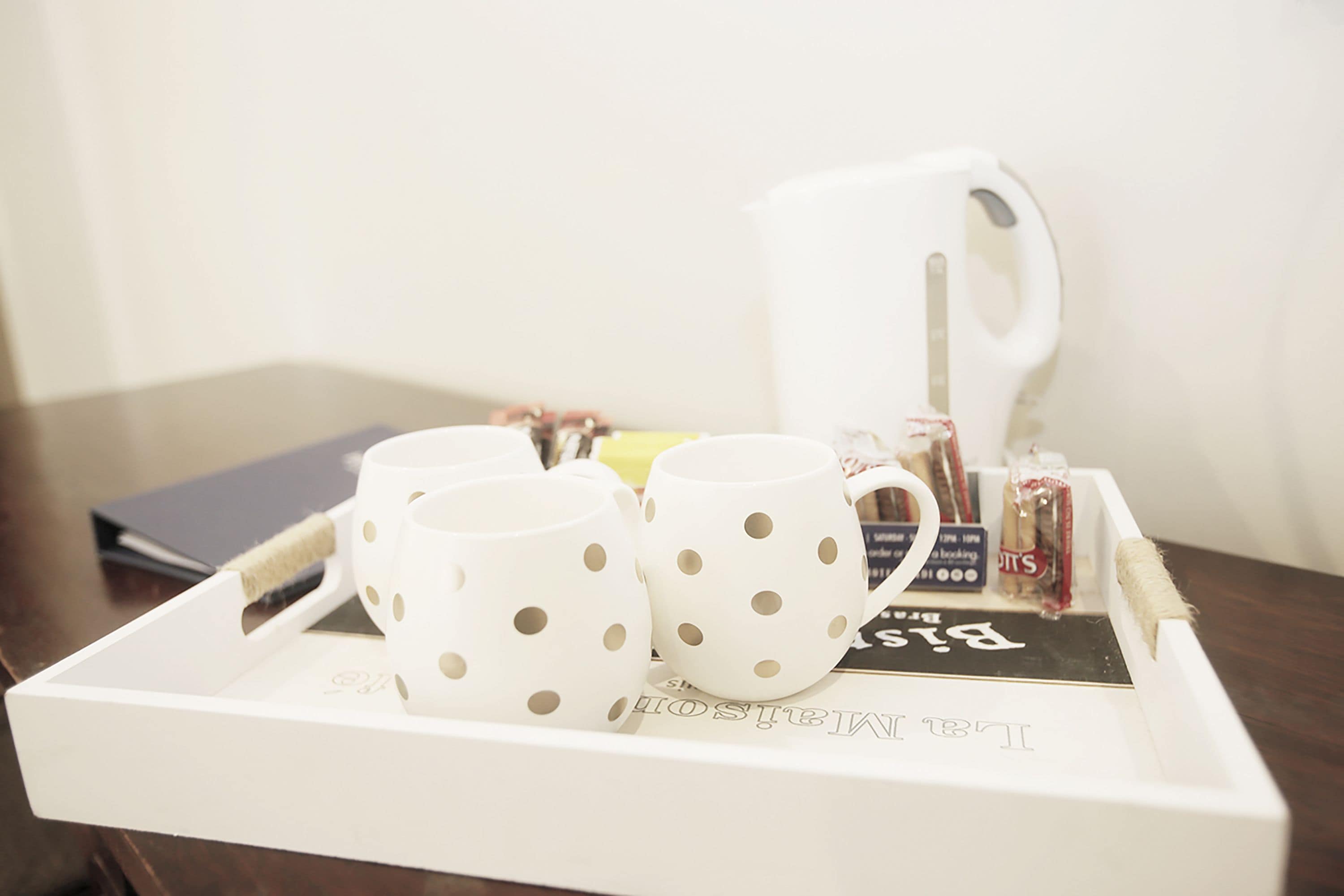 triple room | coffee and/or coffee maker