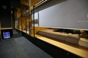 Desk, blackout curtains, soundproofing, iron/ironing board - Philstay Ehwa Boutique (Seoul)