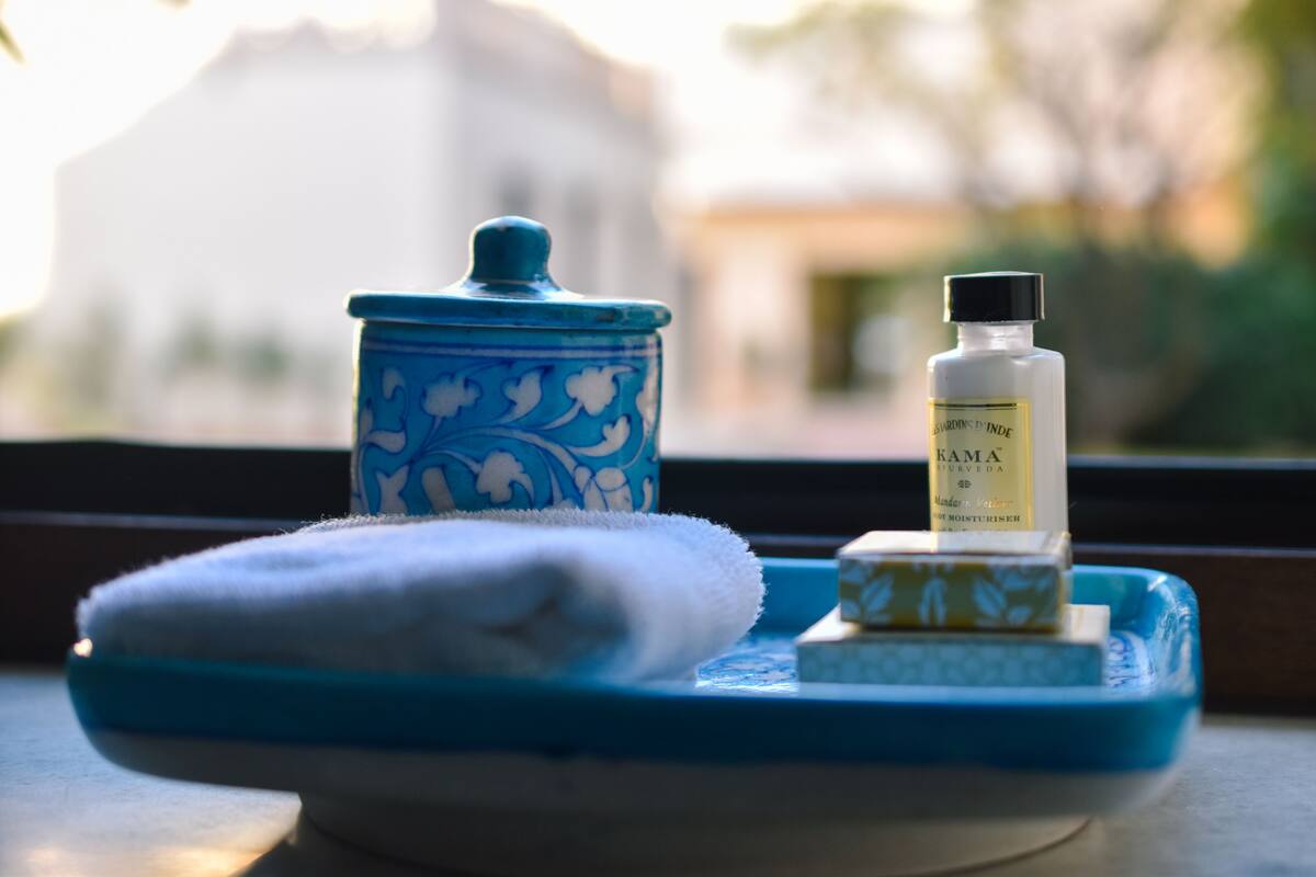 superior suite, 1 double bed | room amenity