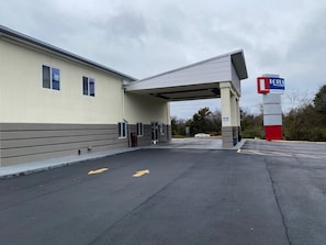 Exterior - Lotus Inn and Suites (Nashville)