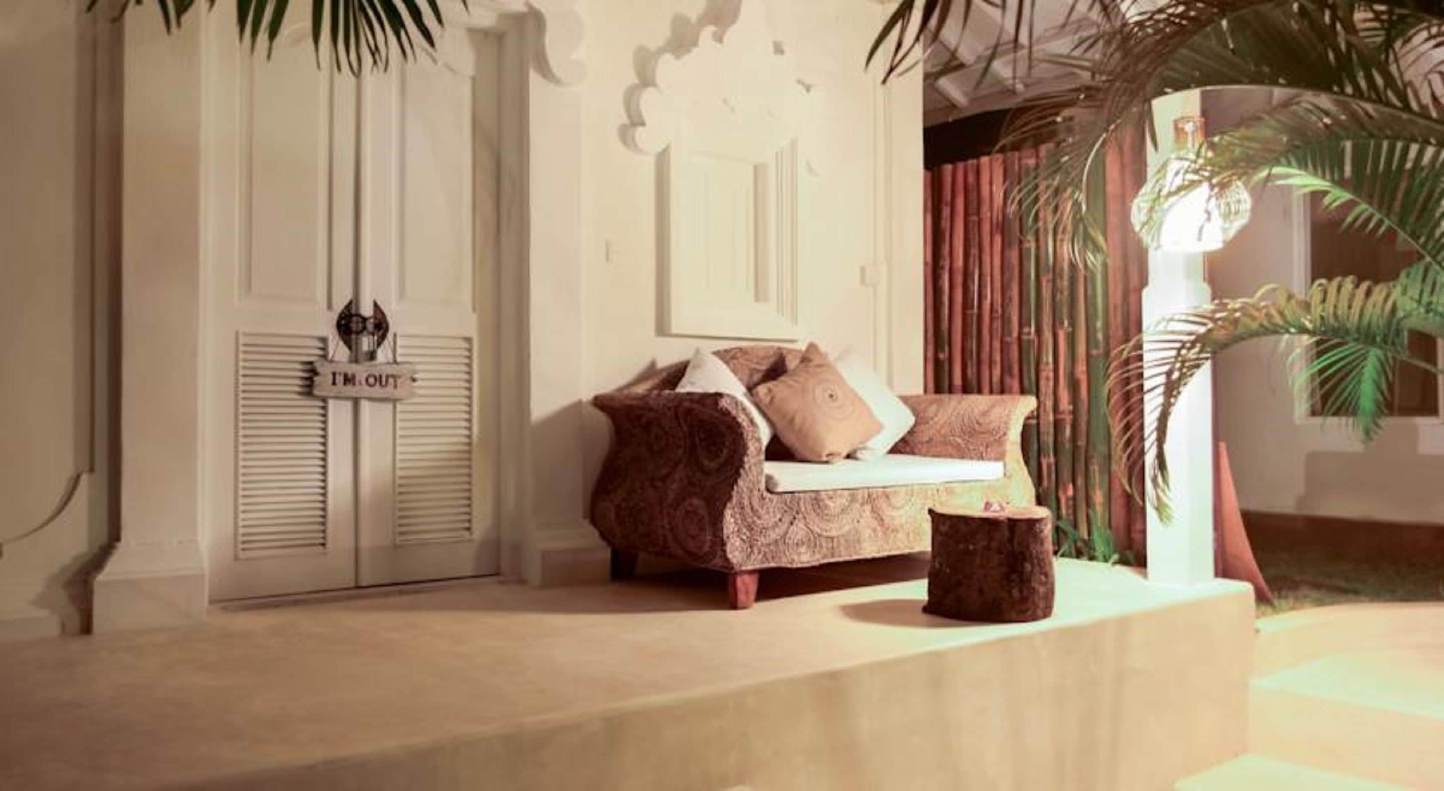 suite | premium bedding, in-room safe, desk, free wifi