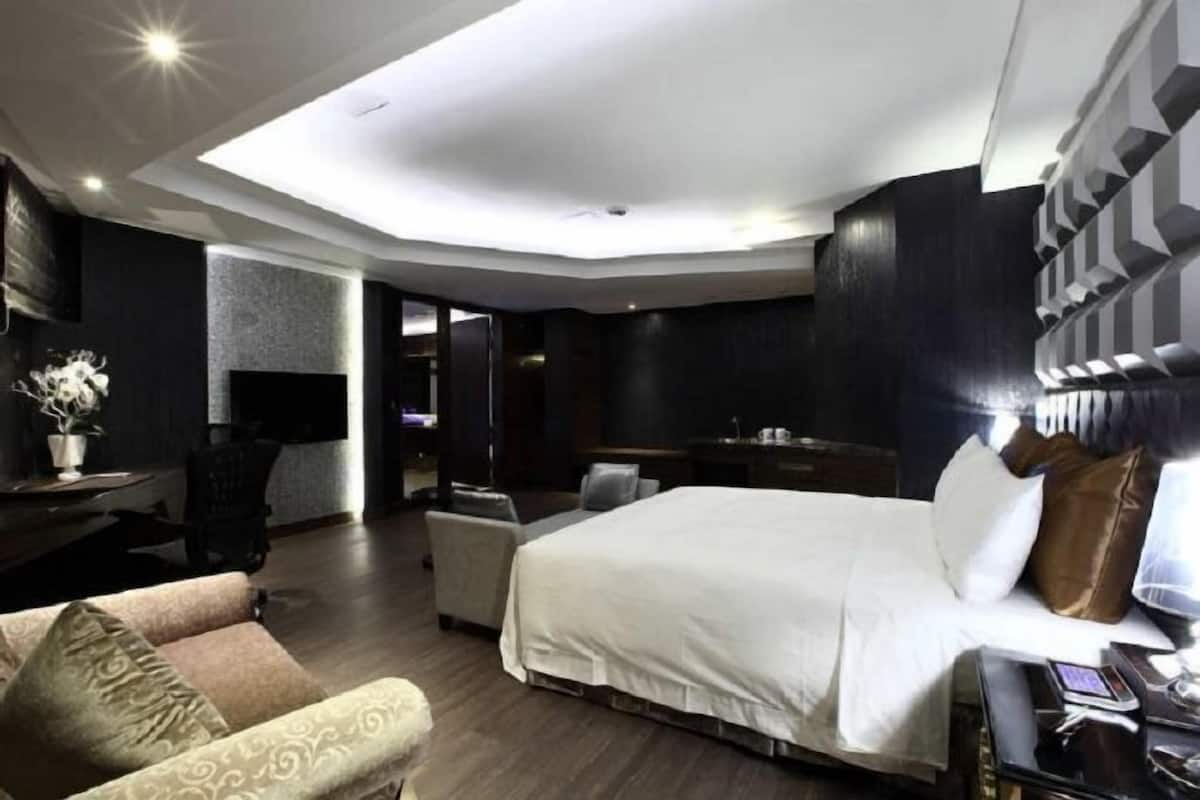 1 chambre, literie de qualité, couette en duvet